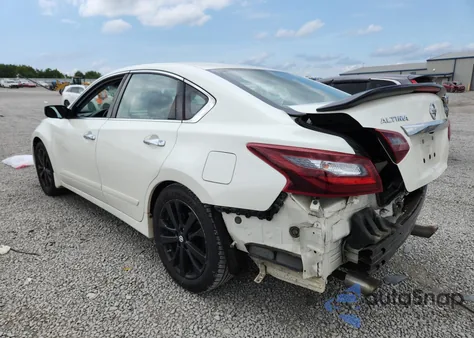 2017 Nissan Altima 2.5 из США, поврежденный, VIN 1N4AL3AP3HC216630